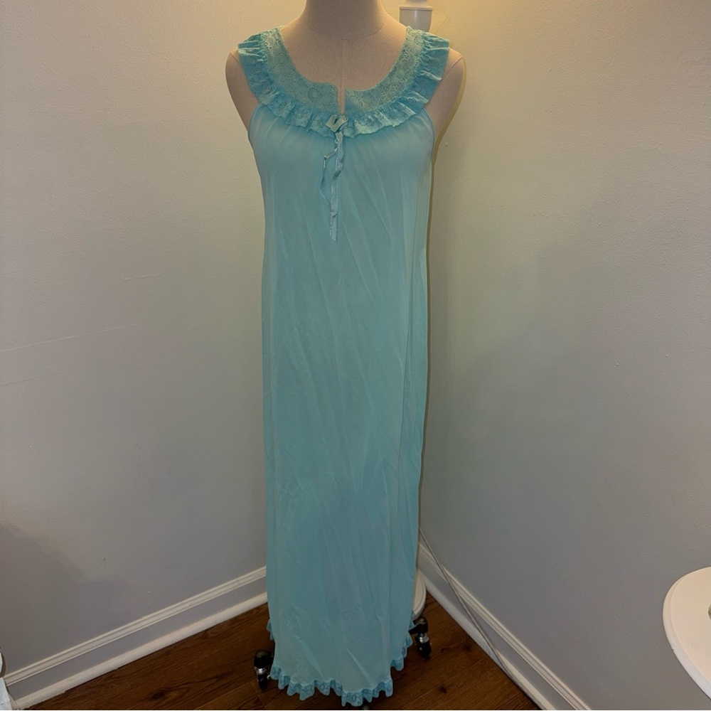 Vintage 60s PHILMAID Blue Chiffon Nightgown Women’s Small Lace Maxi Coquette